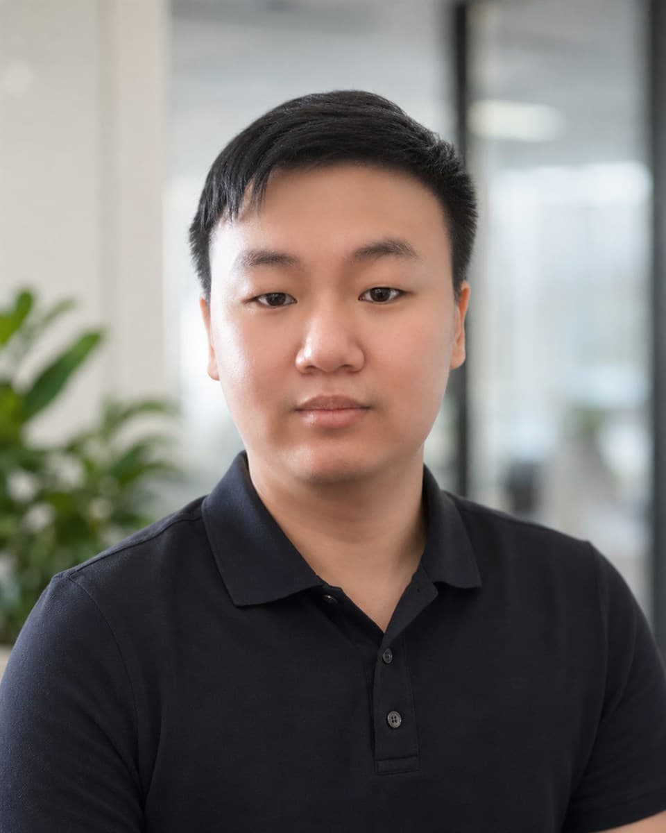 Trần Thế Anh, còn dùng tên Thế Anh Online